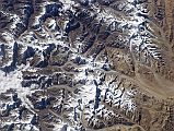 20 Nasa ISS006-E-13664 Gauri Shankar, Menlungtse, Cho Oyu To Gyachung Kang Nasa has taken some excellent mountain photos over the years. This view spans Gauri Shankar, Menlungtse, Rongshar Valley, Labuche Kang, Tashi Lapcha pass, Gokyo, Cho Oyu (8201m), Gyachung Kang (7952m), Cho La.